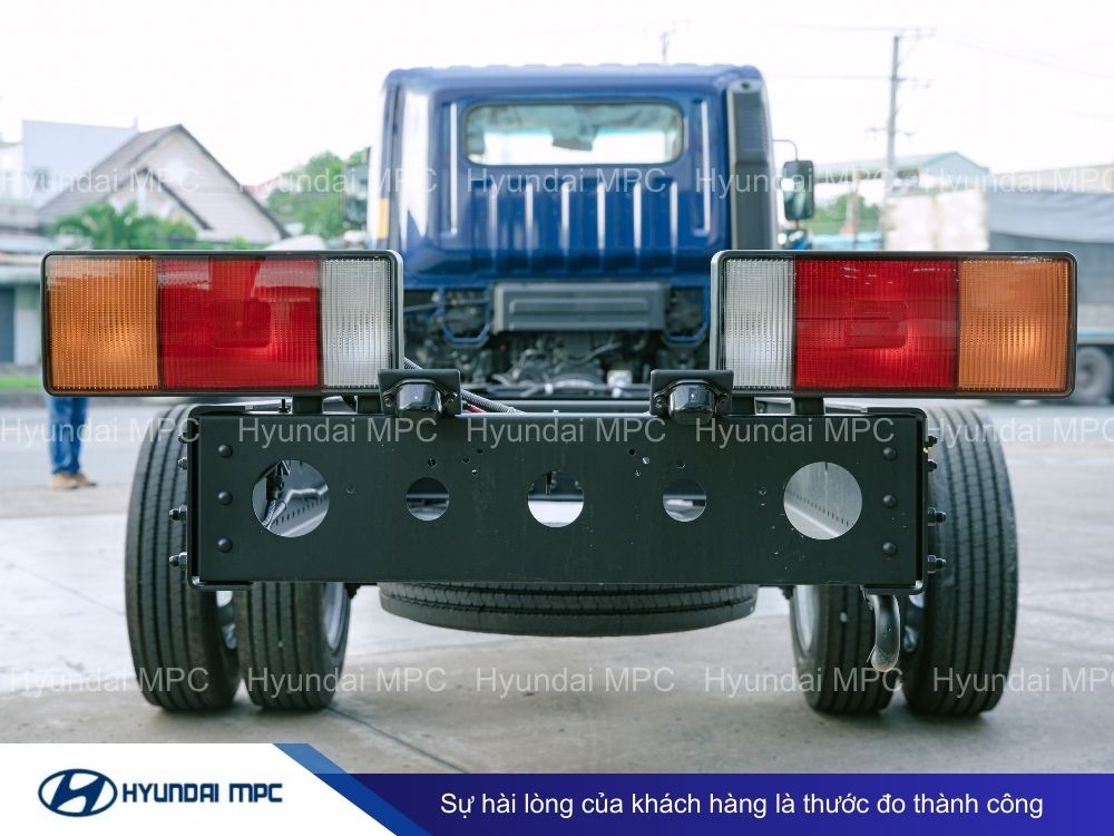 Xe tải Hyundai EX11XL Tải 7 Tấn mới nhất 2025