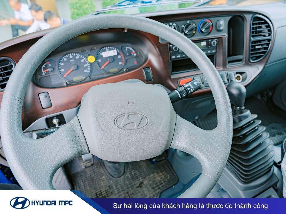Xe tải Hyundai Mighty N500LA 2.4 tấn