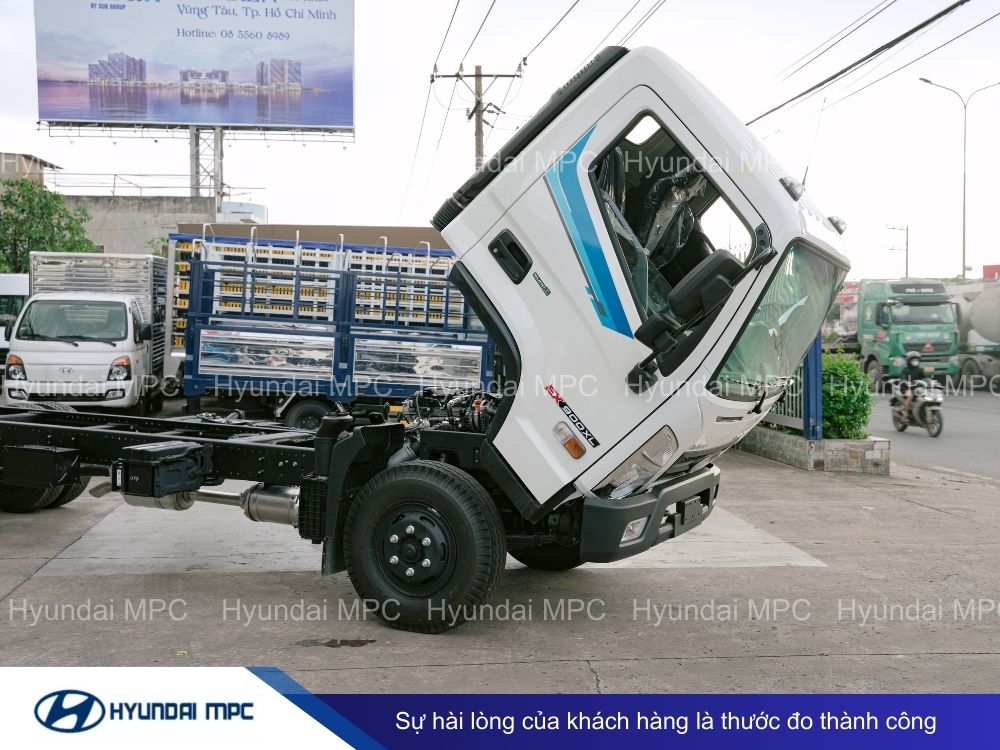 Xe tải Hyundai Mighty EX900XL tải 5T thùng dài 6m