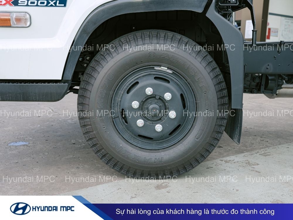 Xe tải Hyundai Mighty EX900XL tải 5T thùng dài 6m