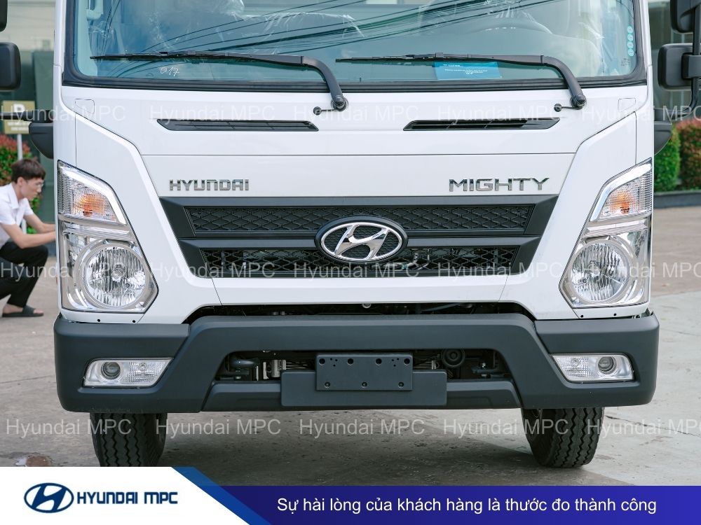 Xe tải Hyundai Mighty EX900XL tải 5T thùng dài 6m